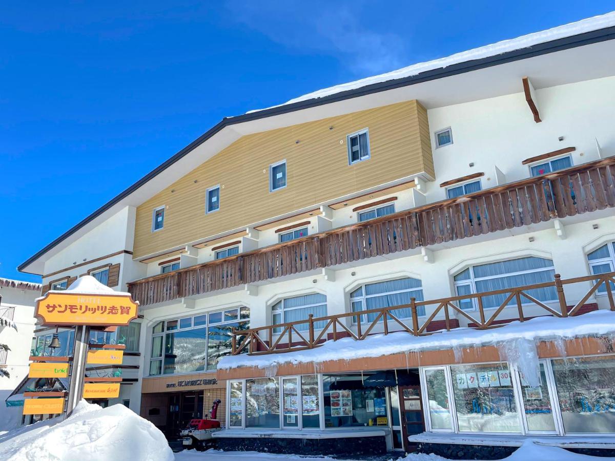 Hotel Sankt Moritz Shiga Shimotakai Bagian luar foto