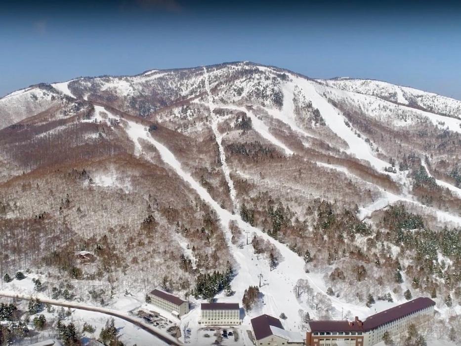 Hotel Sankt Moritz Shiga Shimotakai Bagian luar foto