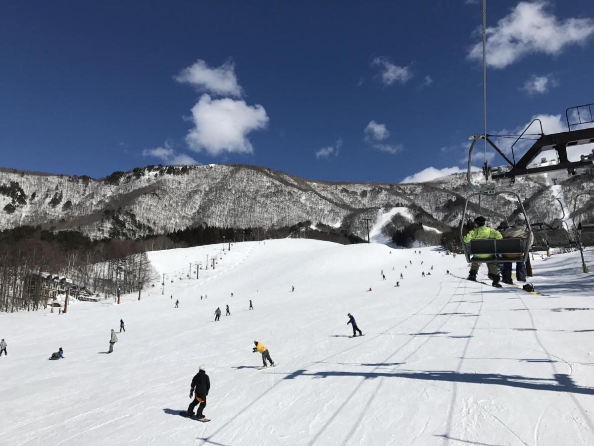 Hotel Sankt Moritz Shiga Shimotakai Bagian luar foto