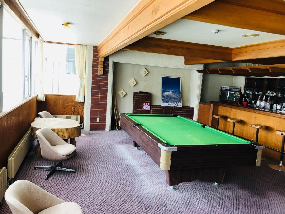 Hotel Sankt Moritz Shiga Shimotakai Bagian luar foto
