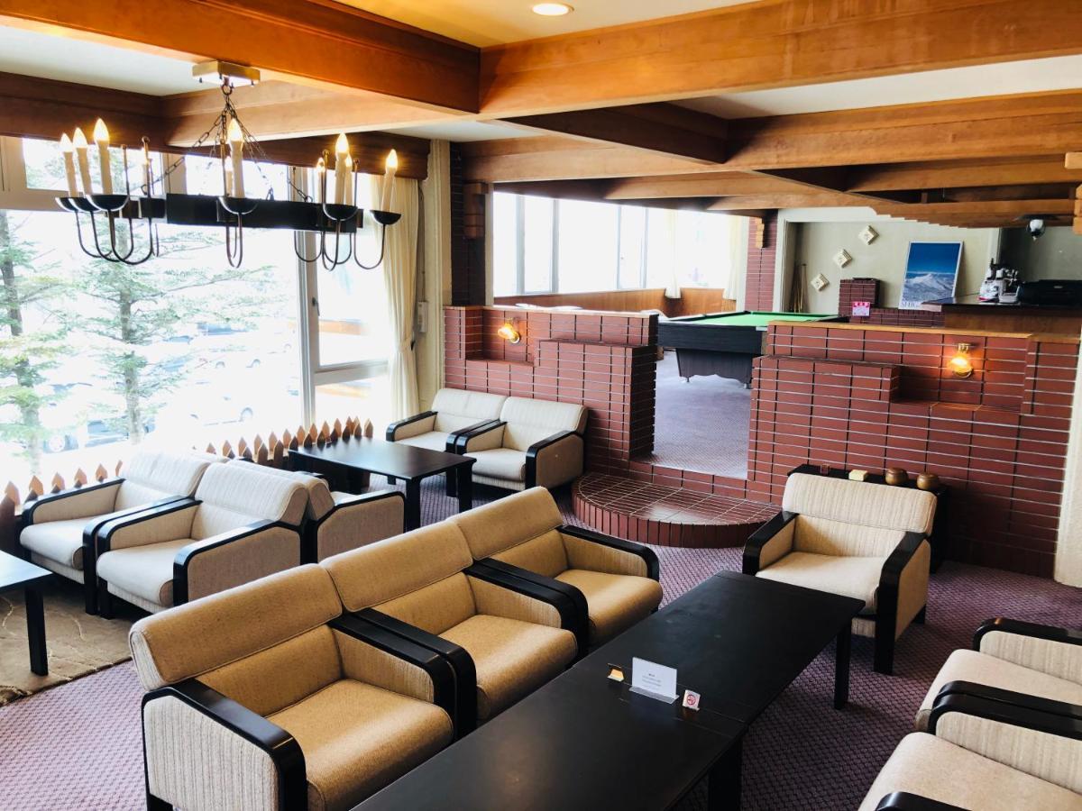 Hotel Sankt Moritz Shiga Shimotakai Bagian luar foto